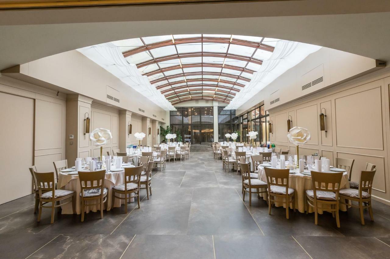 Hotel Opera Plaza Клуж-Напока Екстериор снимка